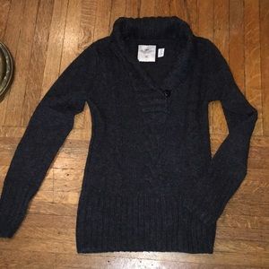 Wide neck grey wool sweater